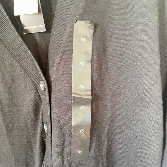 NWT Banana Republic The Forever Sweater Cardigan Black, Size XS - Picture 3 of 10